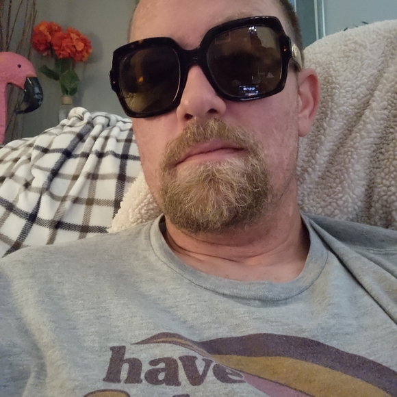 Meet your Posher, Phillip - Picture 3 of 7